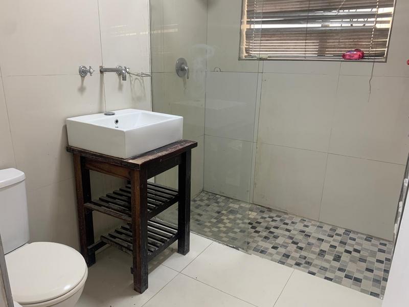 7 Bedroom Property for Sale in Belgravia Western Cape